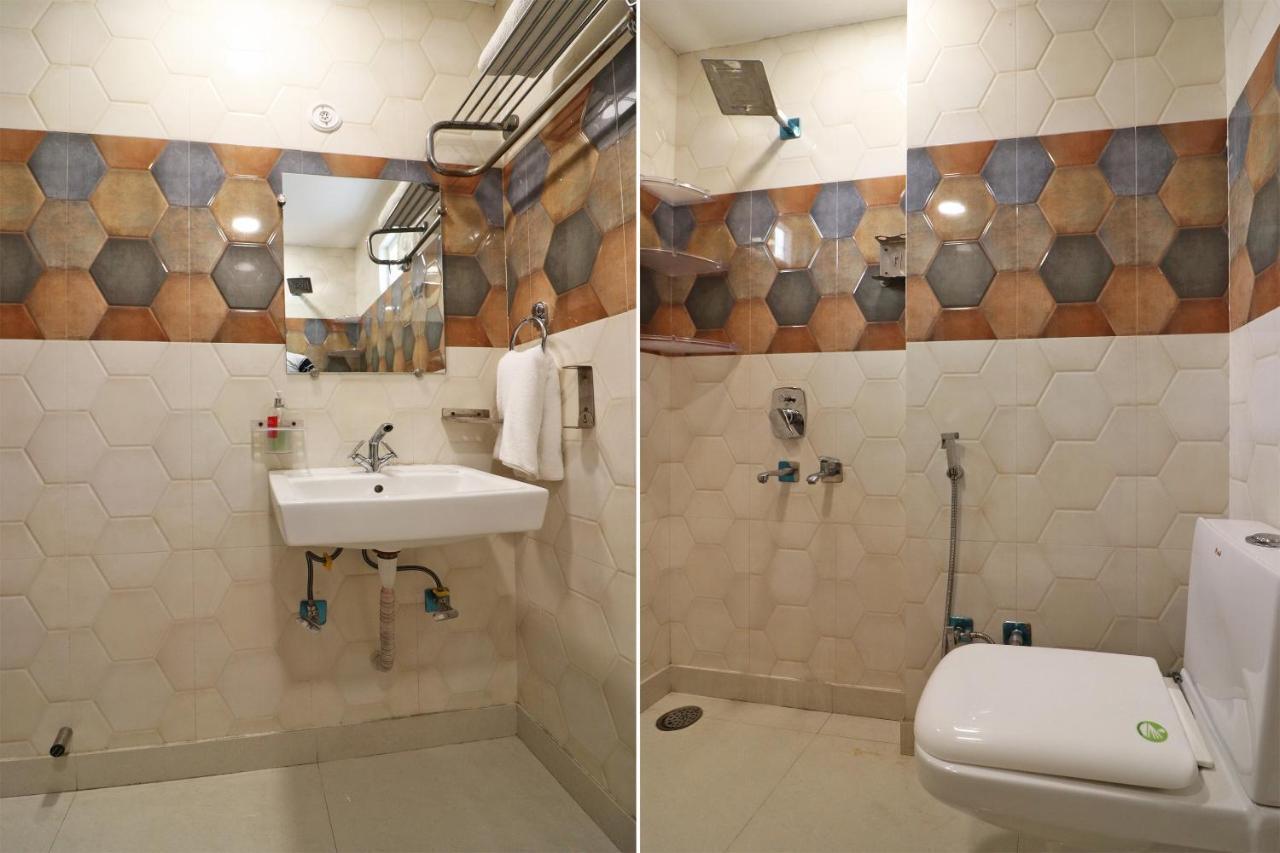 Hotel Oyo Mannat Residency Near Rohini Sector 18 Metro Station Neu-Delhi Exterior foto